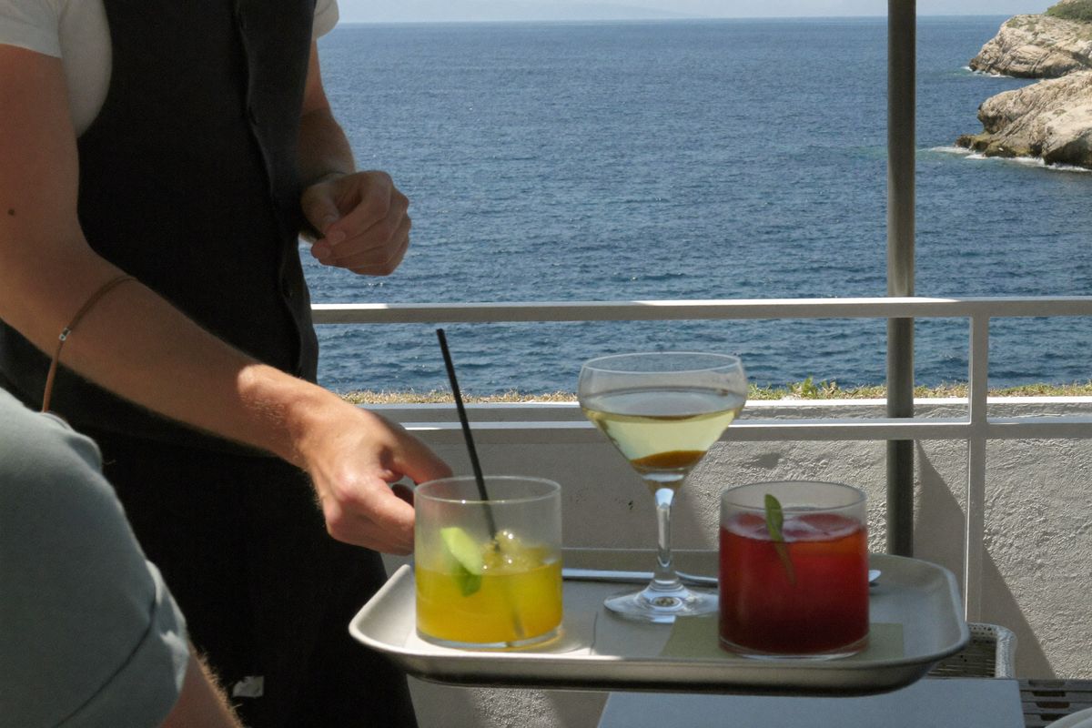 Barman/-ka na Malte (m/ž) — db Group / Lifestyle Group
